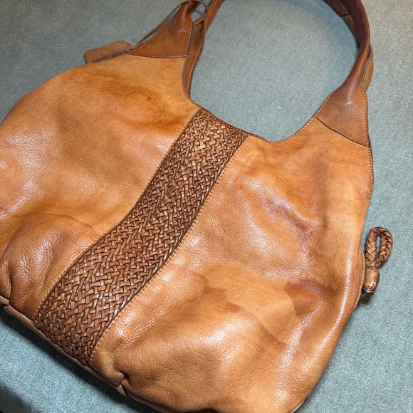 Vintage Light Brown Soft Leather Shoulder Bag - Picture 3 of 5